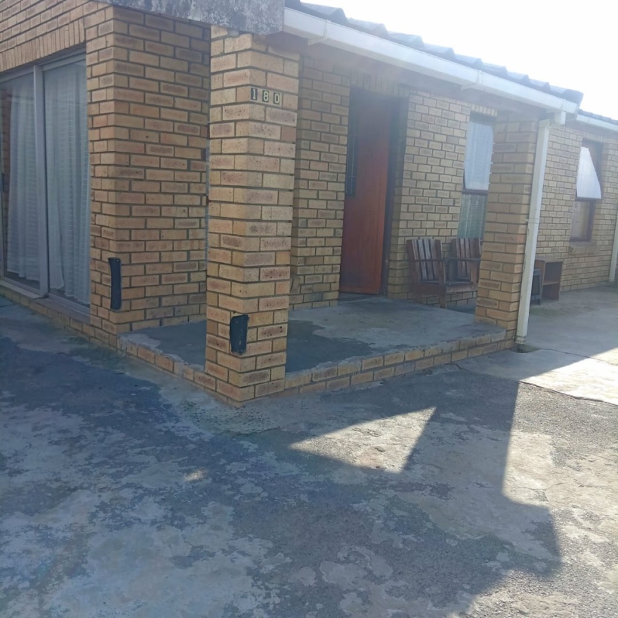 3 Bedroom Property for Sale in Kleinvlei Western Cape